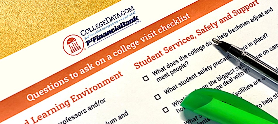 Questions to Ask on College Visits